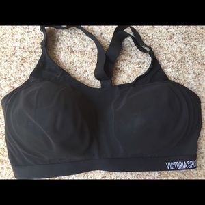 Victoria Secret Sports Bra | Black